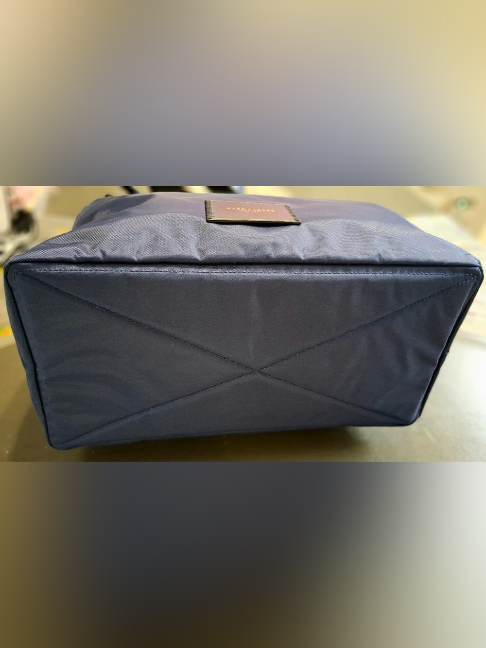 MARC JACOBS LARGE NYLON TOTE WEEKENDER BAG - Picture 6 of 10
